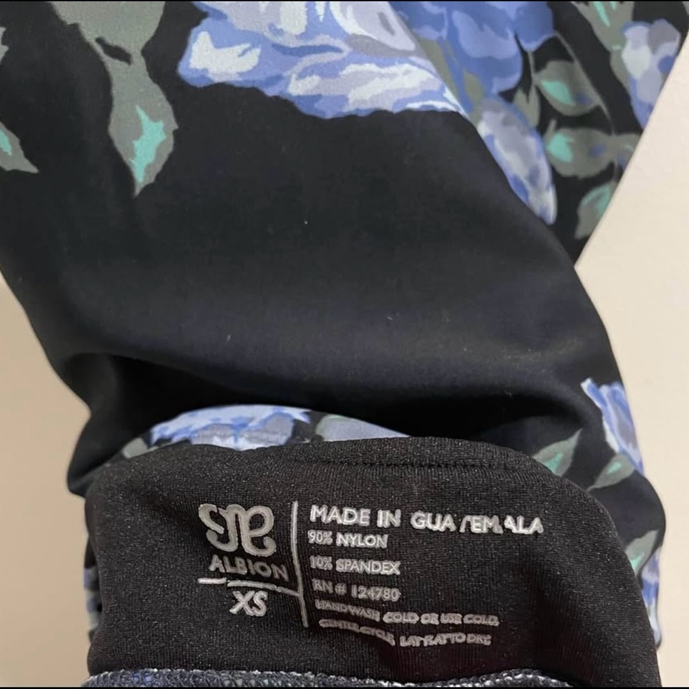 Albion Blue Floral two piece swimsuit: top XS bottom S - Picture 3 of 6